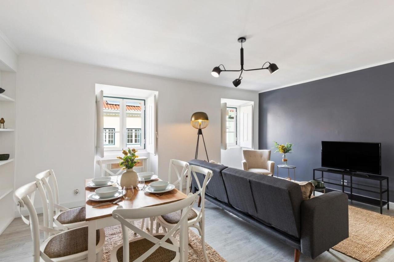 Stunning 2 Bedroom Apartment Near Belem Lisboa Екстериор снимка