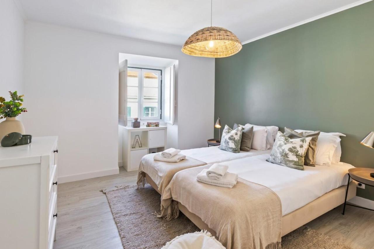 Stunning 2 Bedroom Apartment Near Belem Lisboa Екстериор снимка